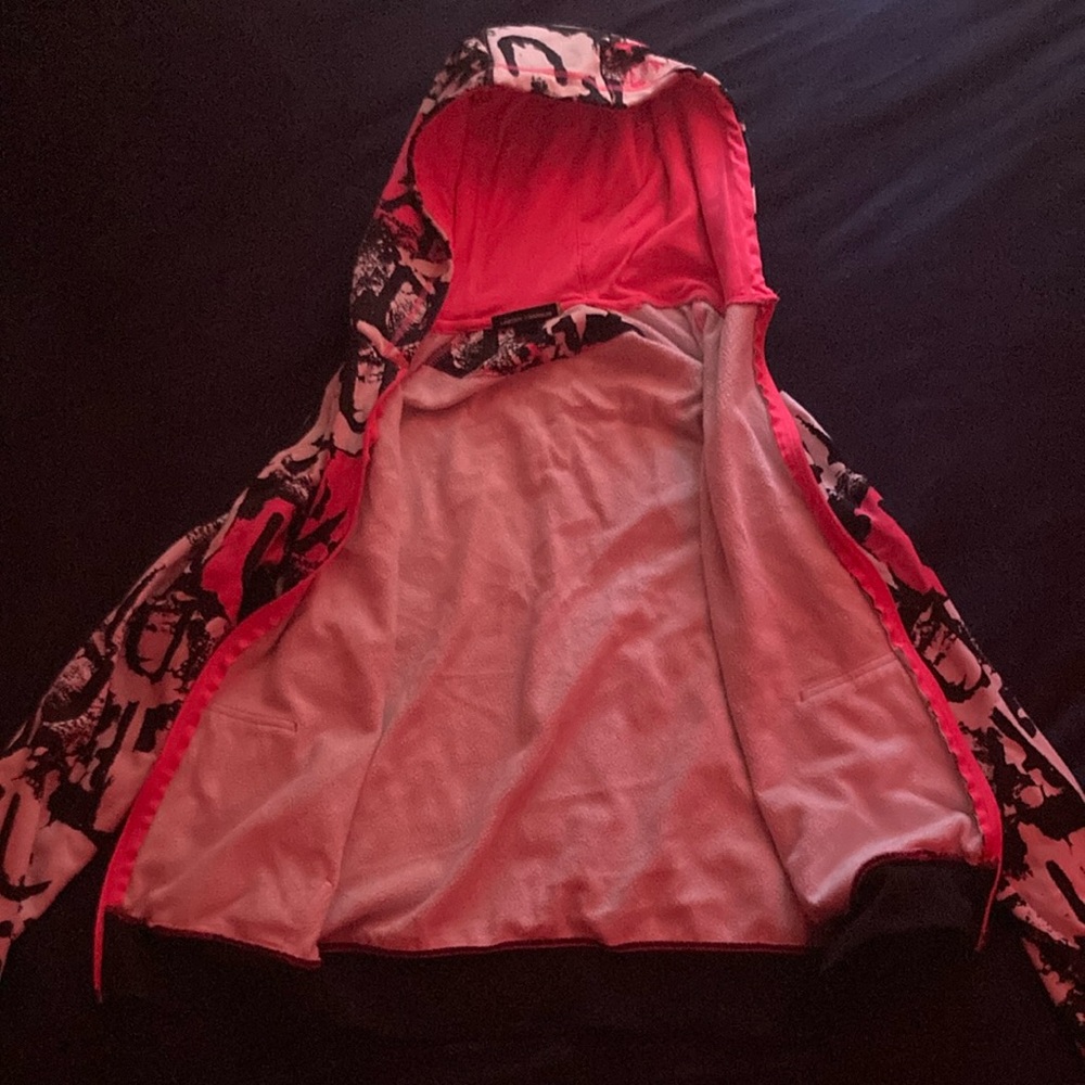Graphic Print jacket - Picture 2 of 8